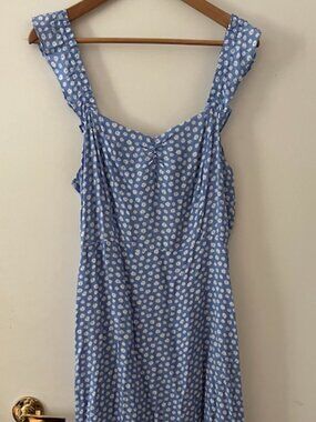 LUSH clothing | Size L | Blue Daisy Midi Dress